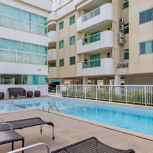 Confortavel Em Com Piscina Apartamento Bombinhas