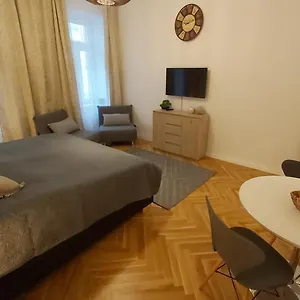 Apartman Angelika