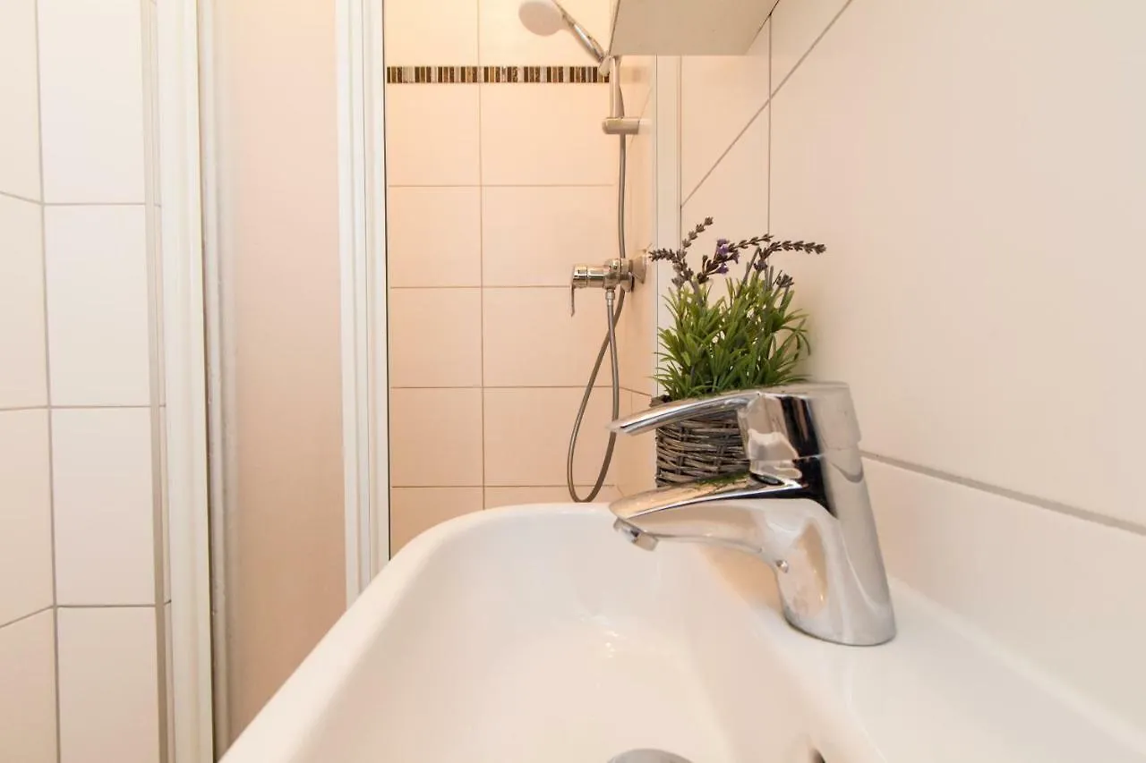 Apartment Enenkelstrasse Wien