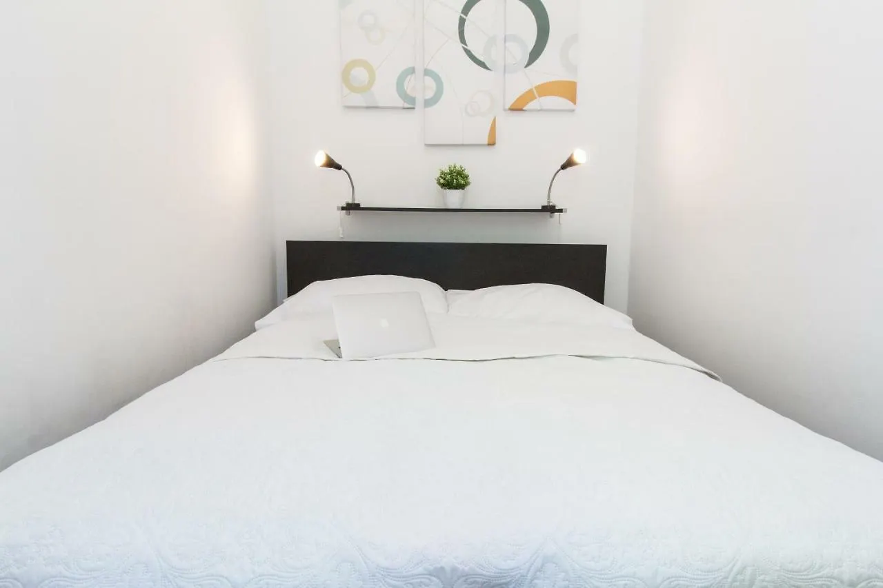 Apartment Ferienwohnung checkVIENNA – Enenkelstrasse